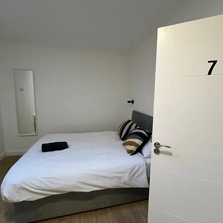 펜션 4 Beds Sleeps 6 Blackhall